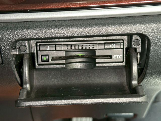 CROWN sedan