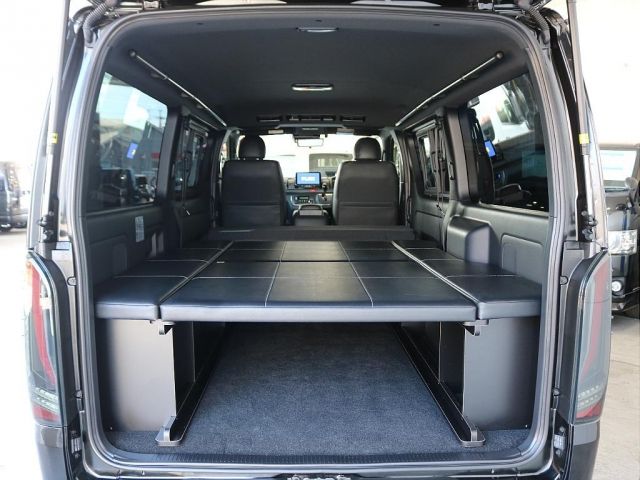 HIACE van 4WD