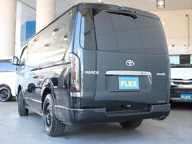 HIACE van 4WD
