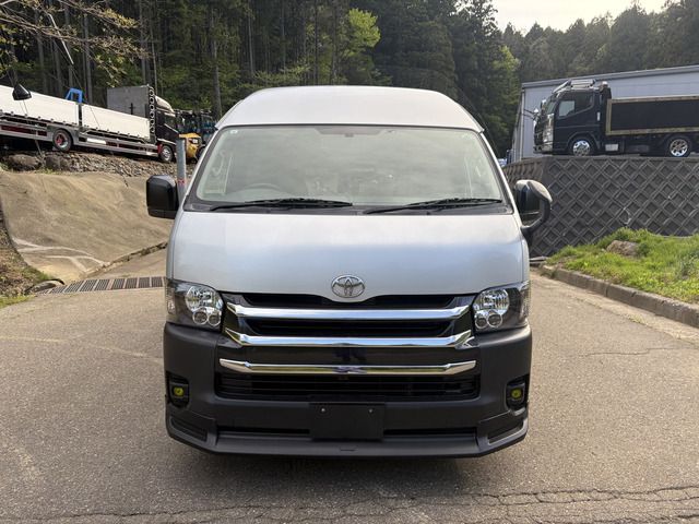 HIACE van 2WD