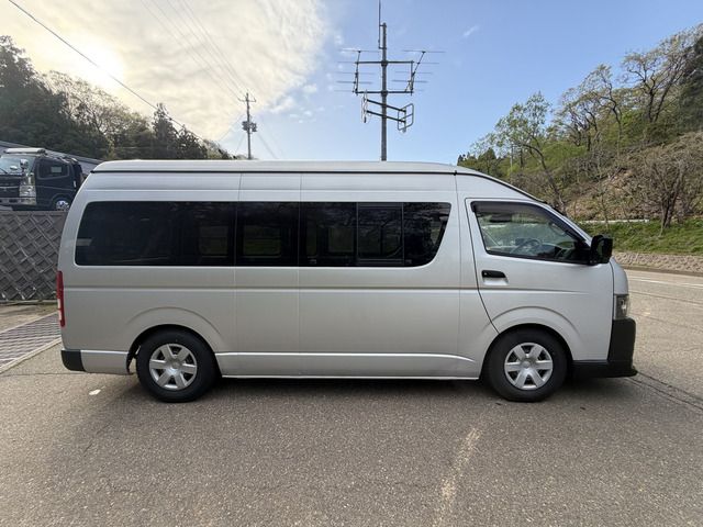HIACE van 2WD