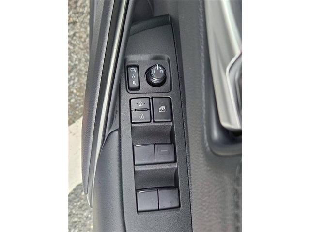 COROLLA CROSS HYBRID
