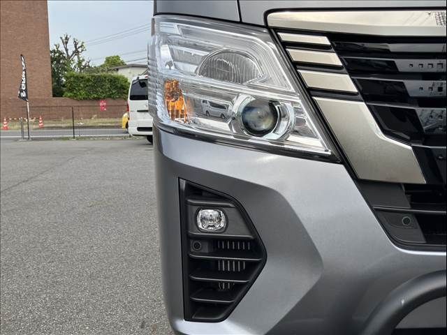 CARAVAN van 4WD