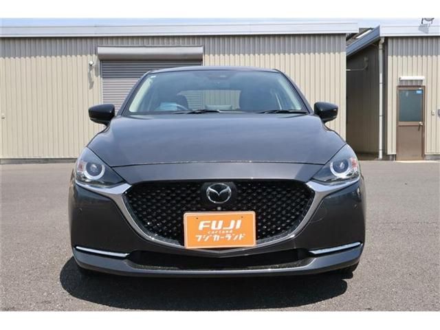 MAZDA2