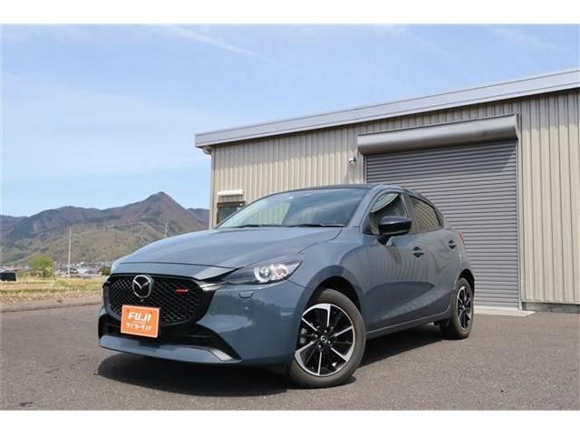 MAZDA2