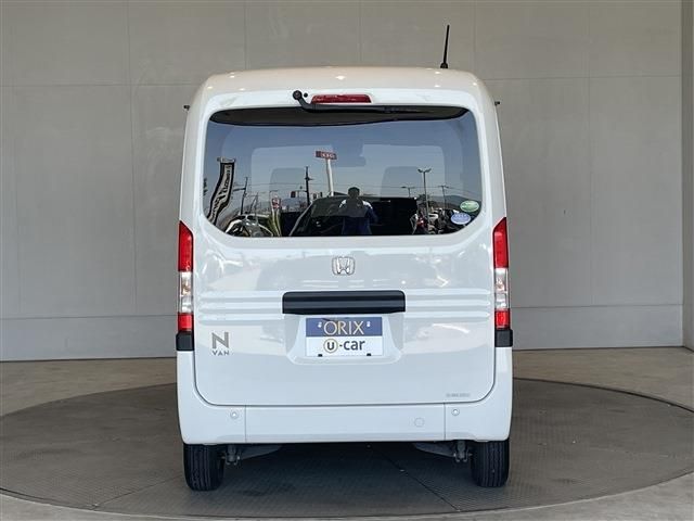 N-VAN