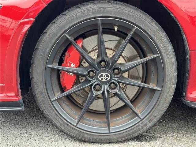 GR YARIS