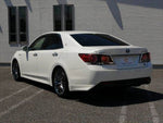 CROWN sedan hybrid