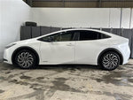 PRIUS 4WD