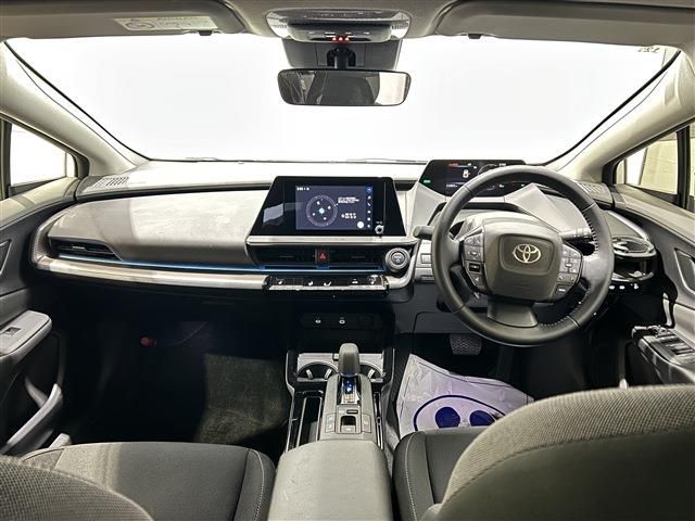 PRIUS 4WD