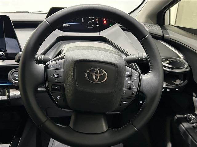 PRIUS 4WD