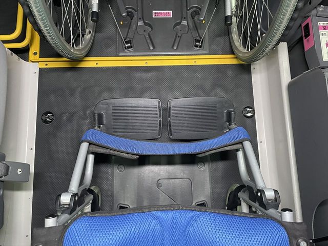 HIACE van 2WD