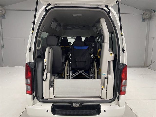 HIACE van 2WD