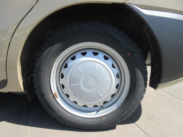 SIENTA HYBRID