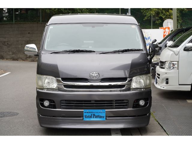 REGIUSACE van 2WD
