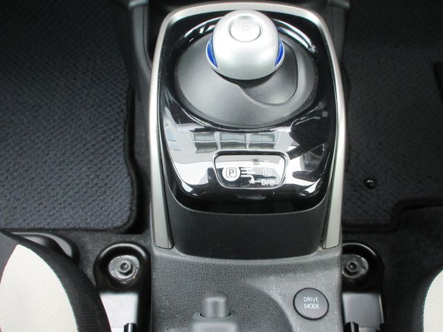 NOTE 4WD