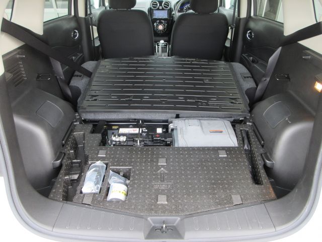 NOTE 4WD