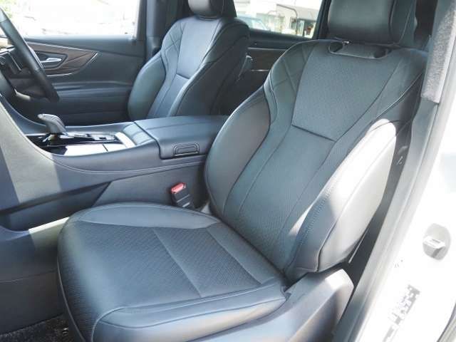 VELLFIRE HYBRID