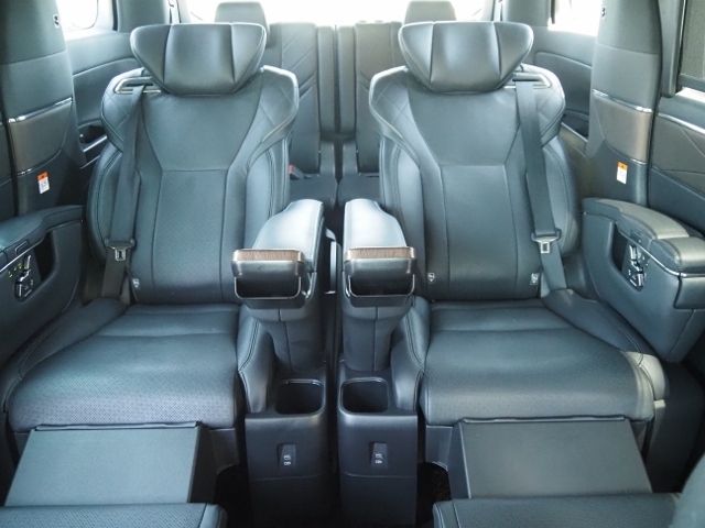 VELLFIRE HYBRID