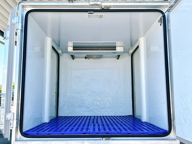 MINICAB truck