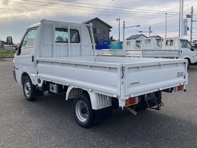 DELICA truck 2WD