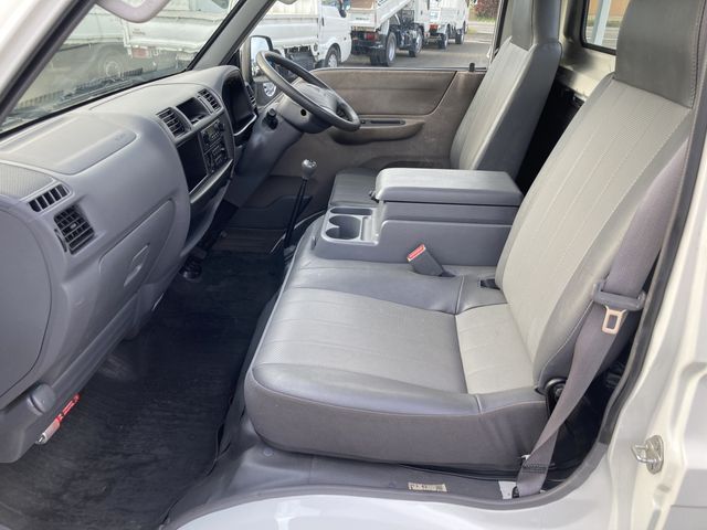 DELICA truck 2WD