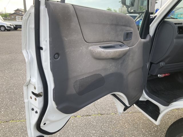 DELICA truck 2WD