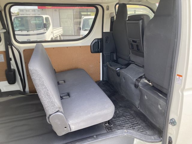 HIACE van 4WD