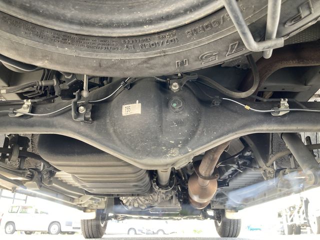HIACE van 4WD