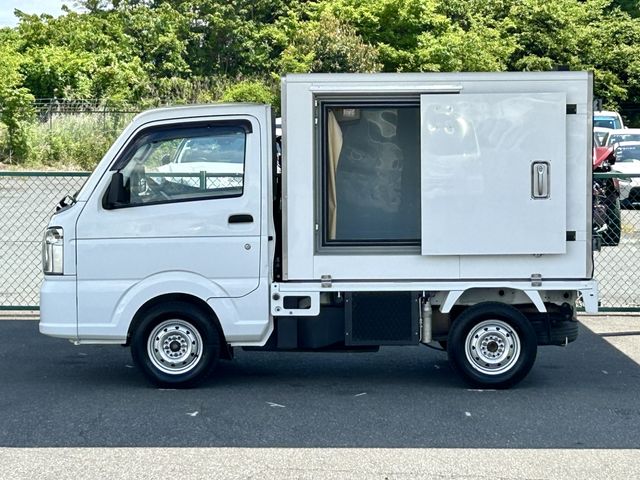 CARRY truck