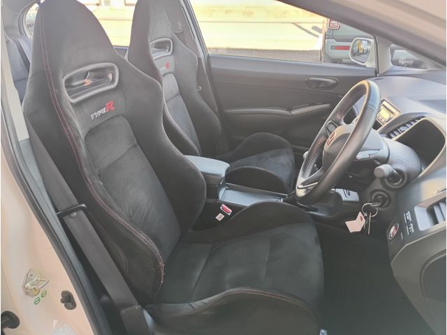 CIVIC sedan