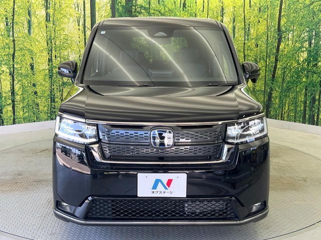 STEPWAGON e:HEV SPADA