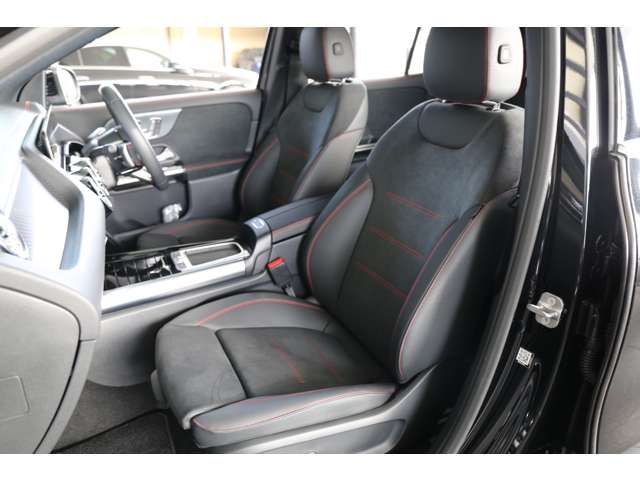 MERCEDES BENZ EQA