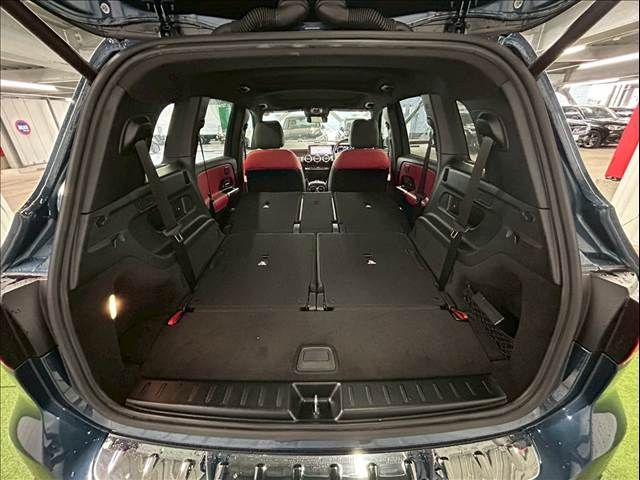 MERCEDES BENZ GLB