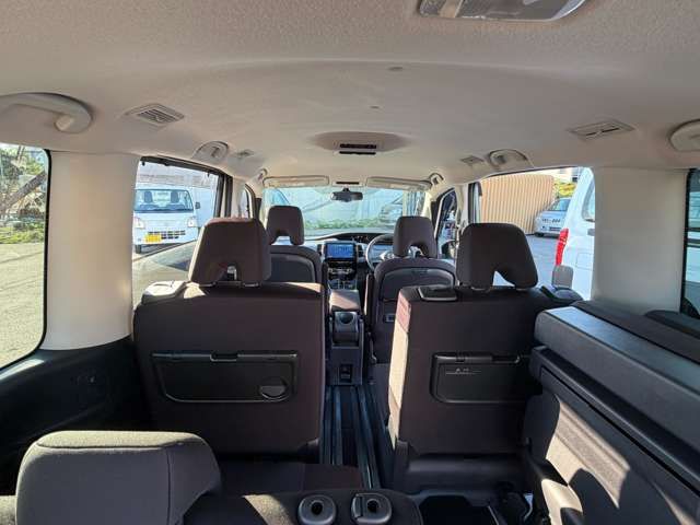 SERENA S-HYBRID 4WD