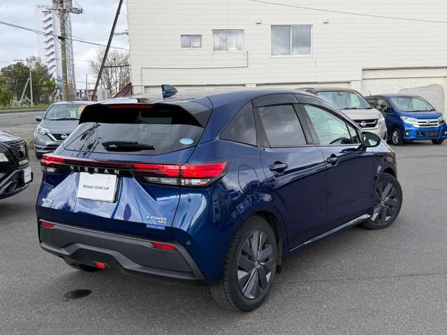 NOTE 4WD