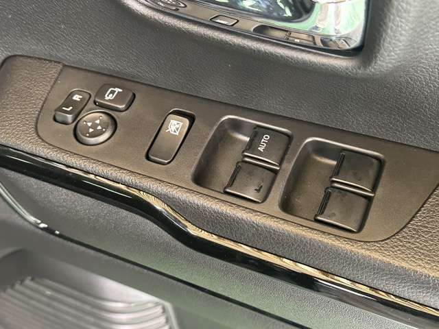 FLAIR CROSSOVER 4WD