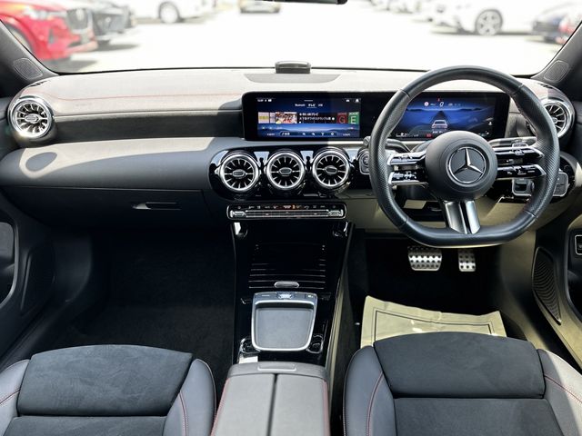 MERCEDES BENZ CLA class