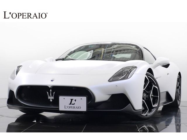 MASERATI MC20