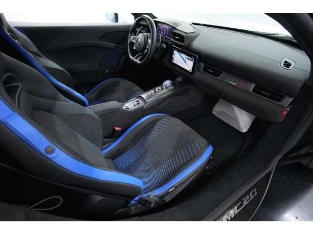 MASERATI MC20