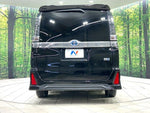 VOXY HYBRID
