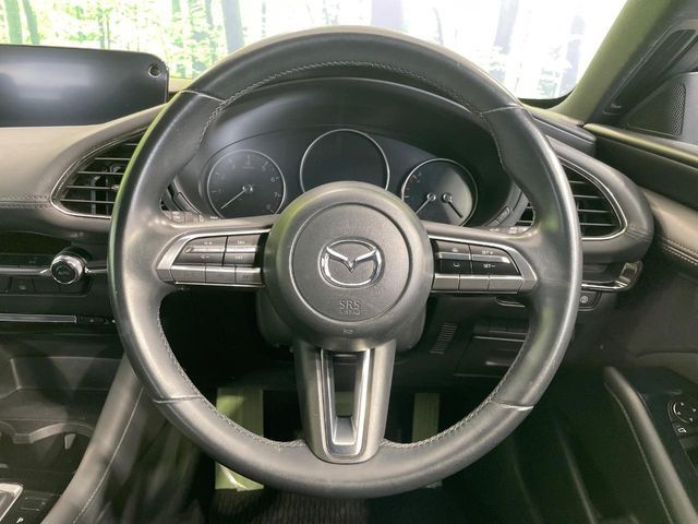 MAZDA3 FASTBACK