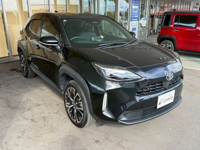 YARIS CROSS HYBRID