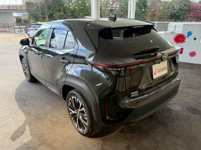 YARIS CROSS HYBRID