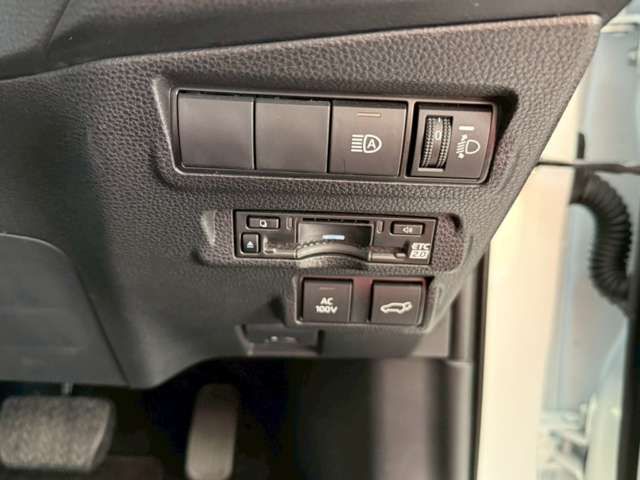 COROLLA CROSS HYBRID