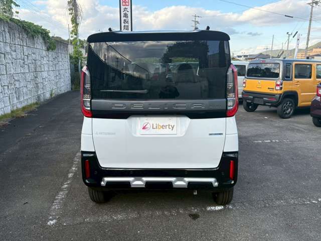 DELICA MINI