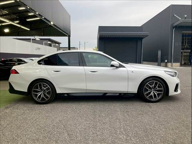BMW 5series sedan