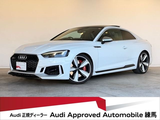 AUDI RS5
