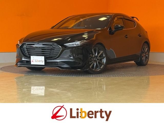 MAZDA3 FASTBACK