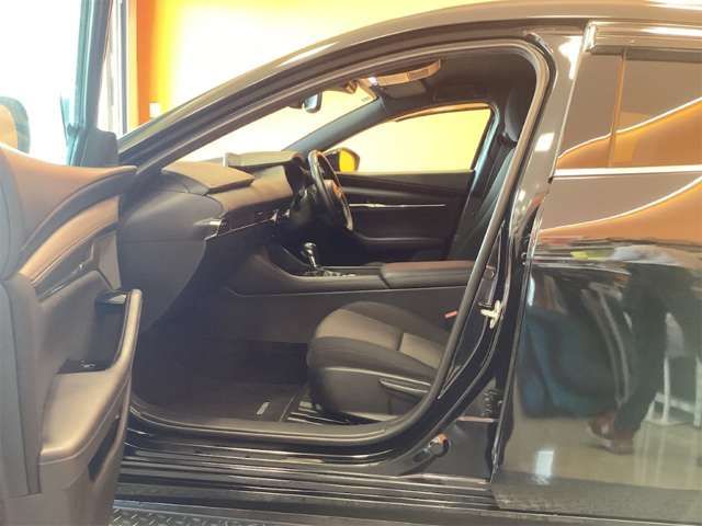 MAZDA3 FASTBACK